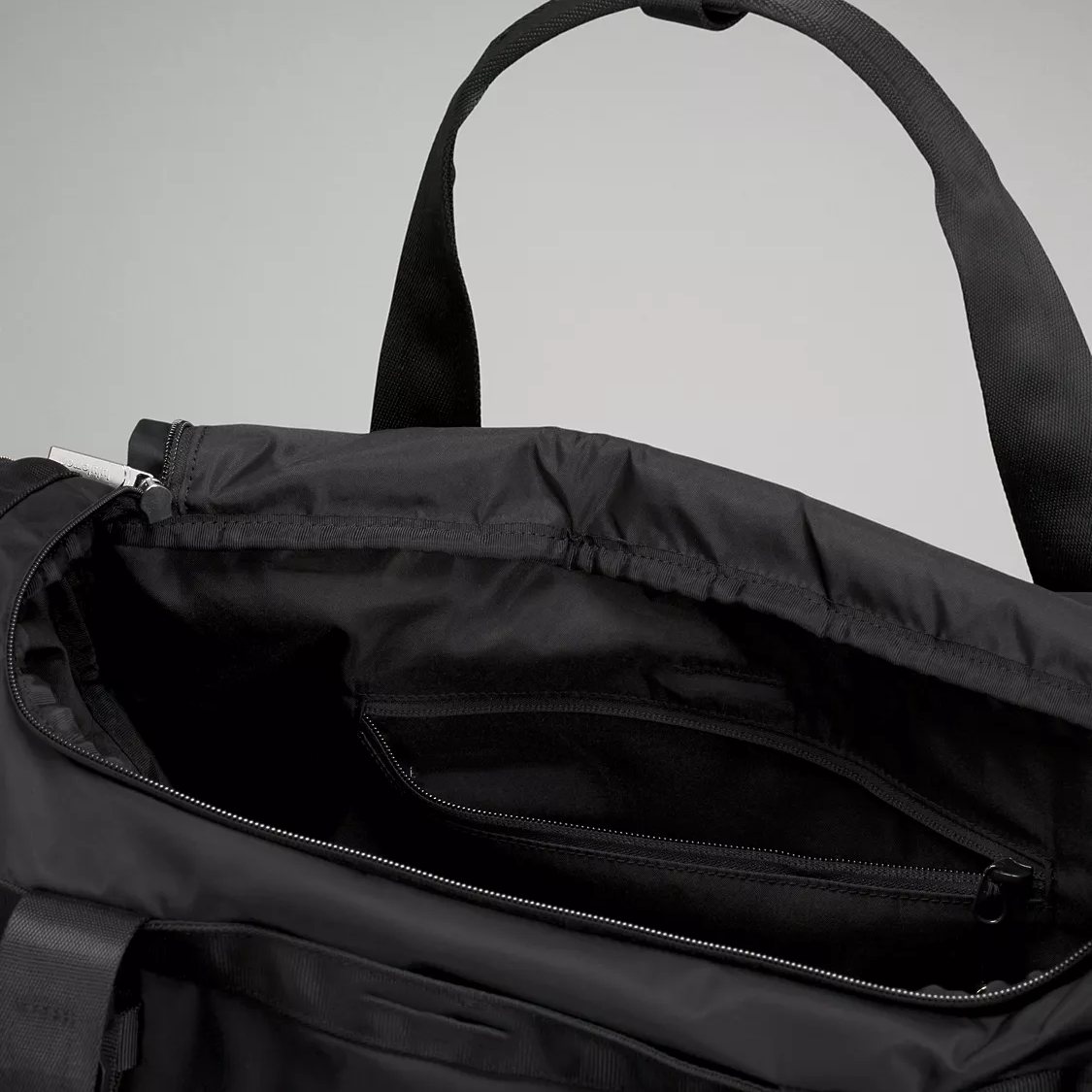 Custom Reflex Black Nylon Duffle Bag for Sports